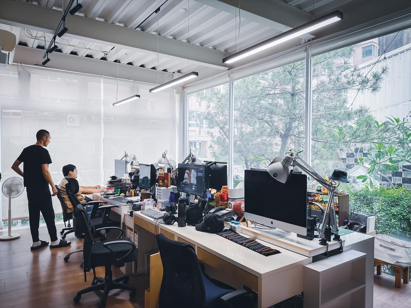 台南影像製作公司後期製作 南部影片製作推薦台南影片製作公司 企業品牌故事 影像製作流程 商務訪談影片 品牌定位影片 影片製作公司選擇 收音設備選擇 影像製作技術 影片質感提升 訪談影片製作
